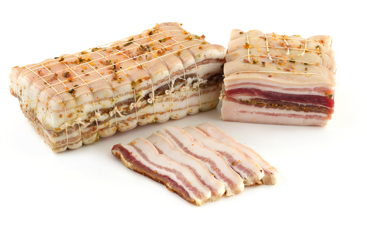 Грудинка с чесночком соленая